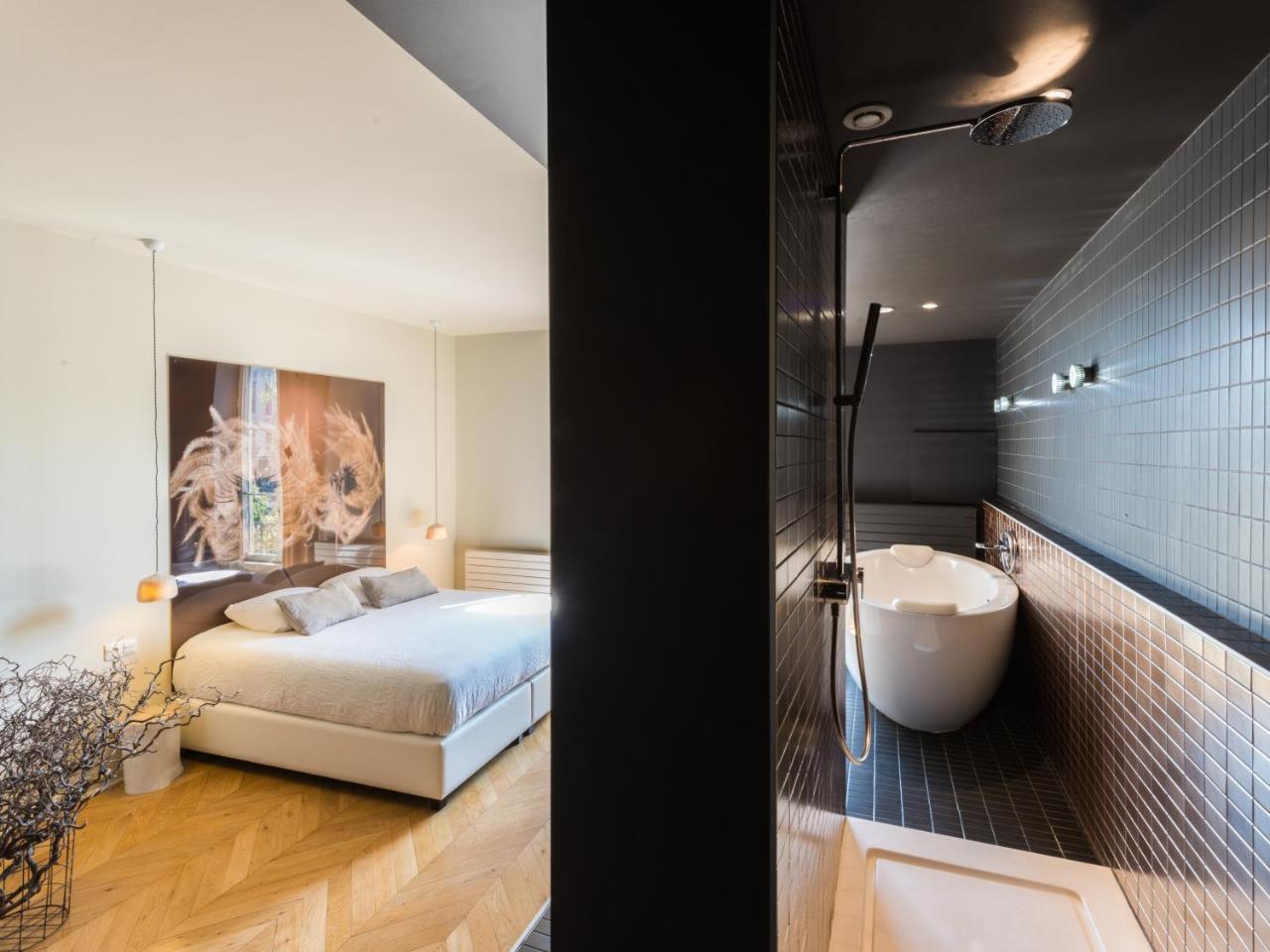 Mihotel Bellecour Hotel 5*